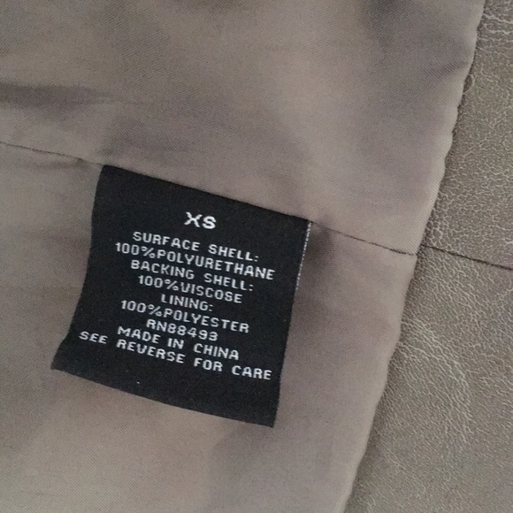 Buckle jacket - Picture 5 of 6